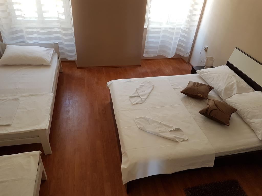 Hostel Morcic Риека Экстерьер фото